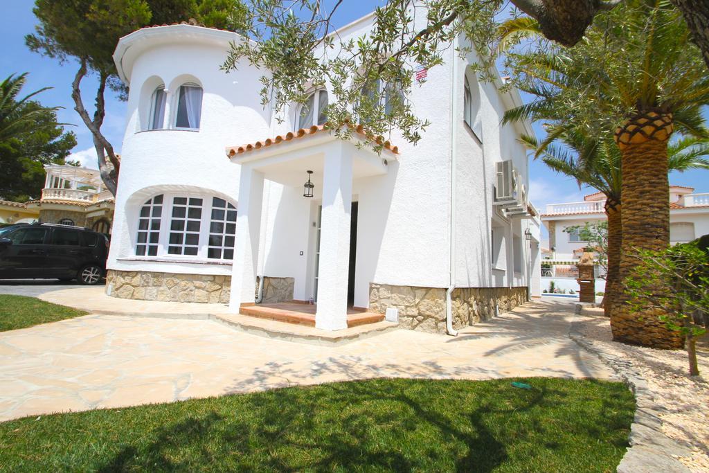 Arenda Pino Alto Villa Gallo Miami Playa Bilik gambar